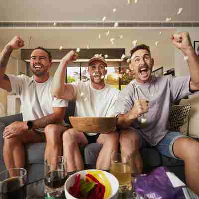 TV COMMERCIALS